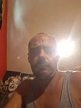 הופעת וובקאם של DaddyAndSplashQueen