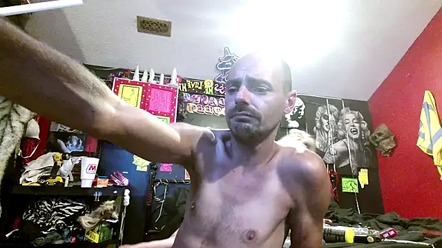 Show modela DaddyAndSplashQueen na web-kameri