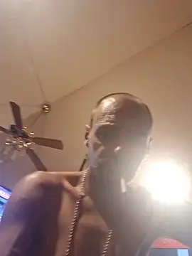 DaddyAndSplashQueen's Live XXX Chat