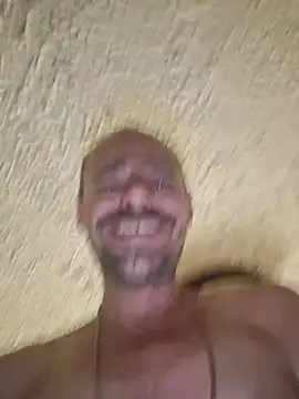 DaddyAndSplashQueen's Live XXX Chat