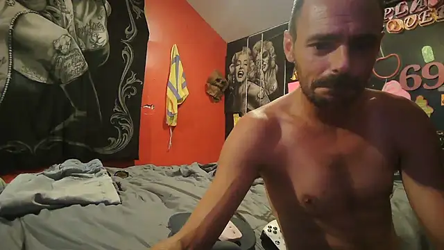 Show modela DaddyAndSplashQueen na web-kameri