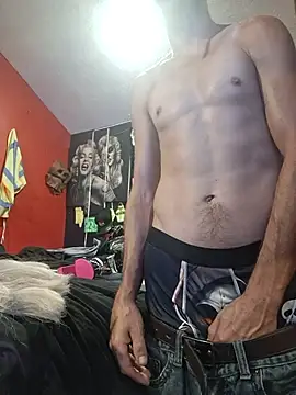 Show modela DaddyAndSplashQueen na web-kameri