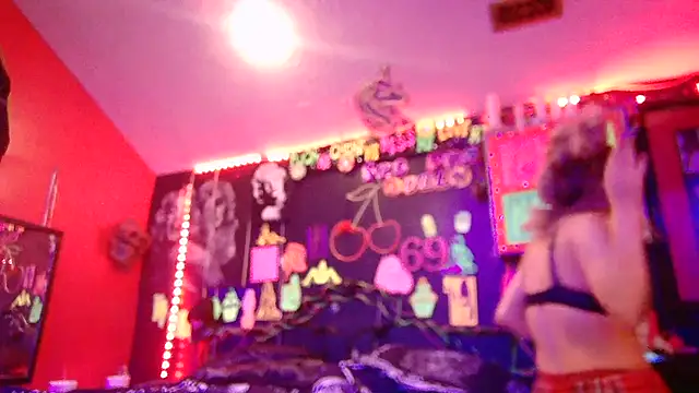 Webkamerová show DaddyAndSplashQueen
