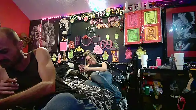 DaddyAndSplashQueen webkamerás műsora