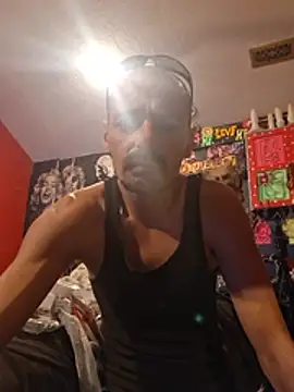 DaddyAndSplashQueen Show in webcam
