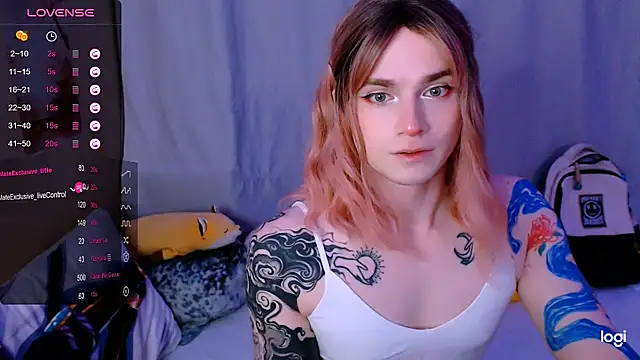 Alice_Hells: вебкам-шоу