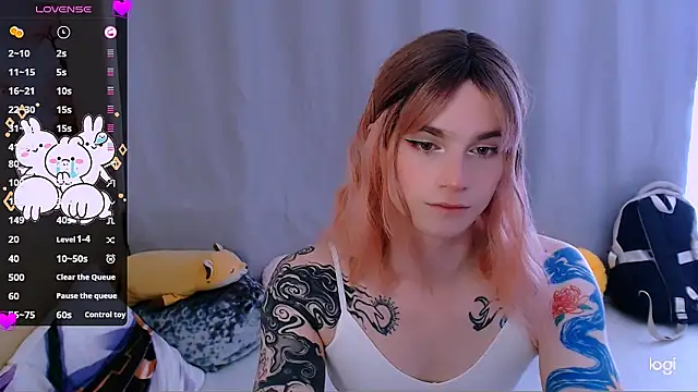 Pokazy przed kamerką – Alice_Hells