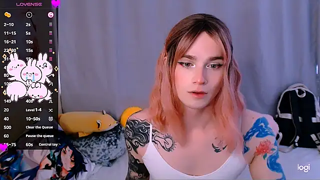 Pokazy przed kamerką – Alice_Hells