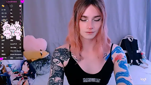 Alice_Hells Show in webcam