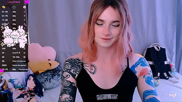 הופעת וובקאם של Alice_Hells