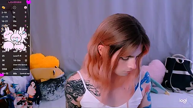 Show de Alice_Hells na webcam