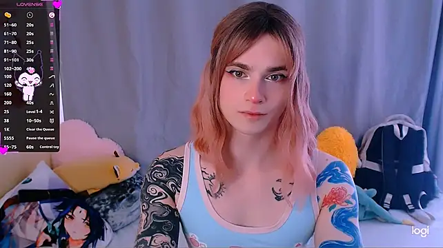 Alice_Hells Show in webcam
