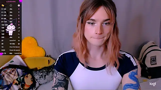 Alice_Hells: вебкам-шоу