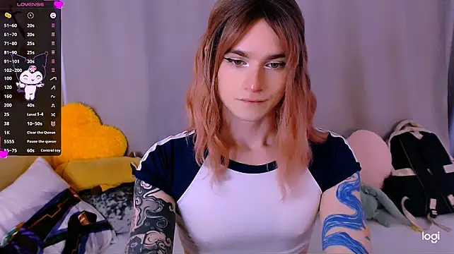 Alice_Hells Show in webcam