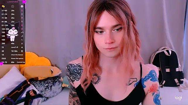 Show modela Alice_Hells na web-kameri