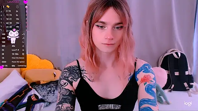 Pokazy przed kamerką – Alice_Hells