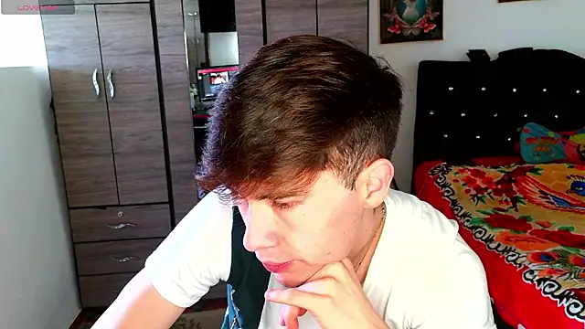 Show de samael1107 na webcam