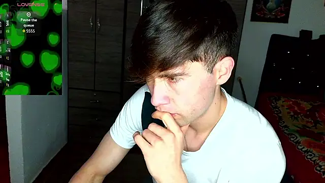 samael1107 Webcam show