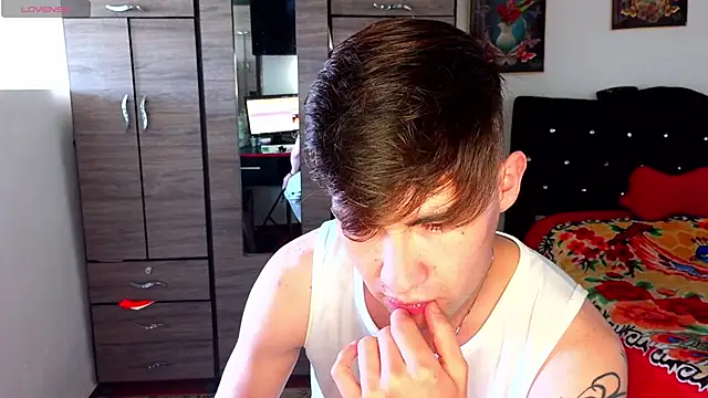 samael1107 Webcam Show