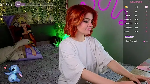 Show modela RedVelveten na web-kameri