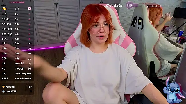 RedVelveten's Webcam Show