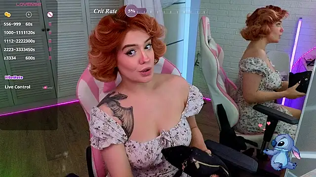 Živá chatovací místnost RedVelveten