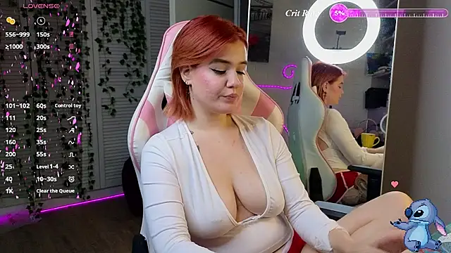 RedVelveten élő XXX-chatje