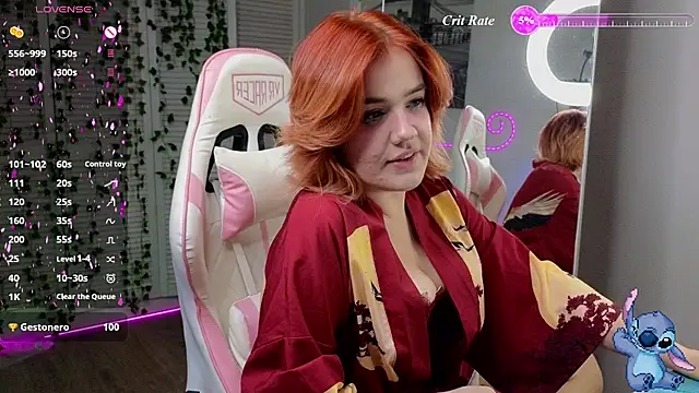 XXX chat uživo modela RedVelveten