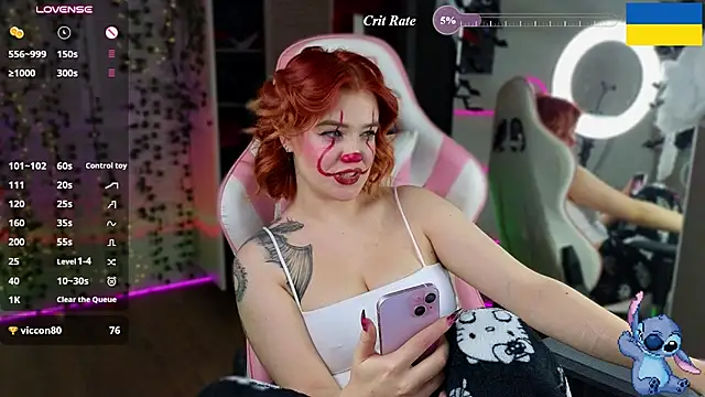 RedVelveten's Webcam Show