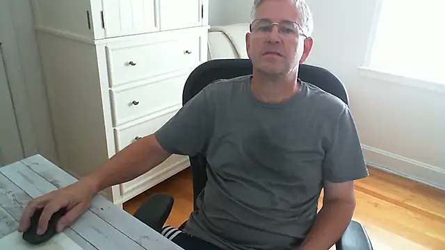 showoffmarcos webkamerás műsora