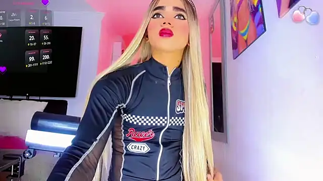 Thalia_girl21's Webcam Show