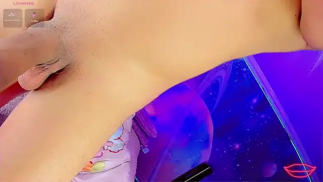 Thalia_girl21's Webcam Show