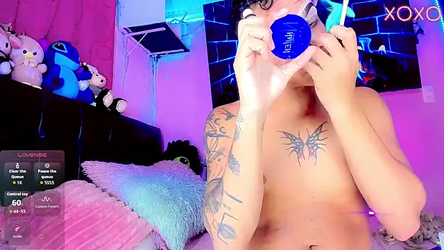 Show de Thalia_girl21 na webcam