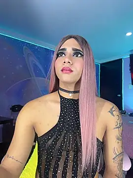 Thalia_girl21 Show in webcam