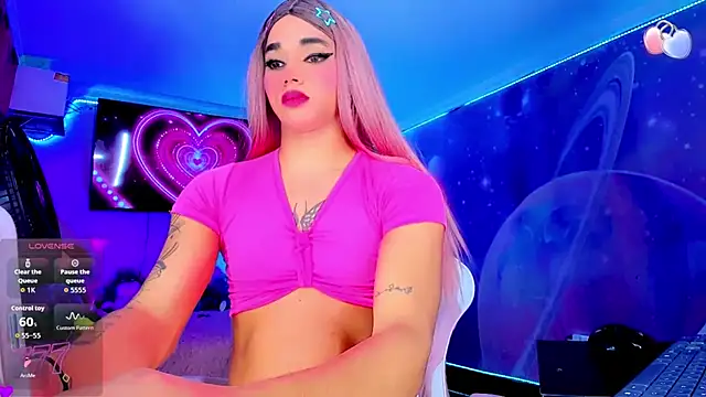 Thalia_girl21's Webcam Show