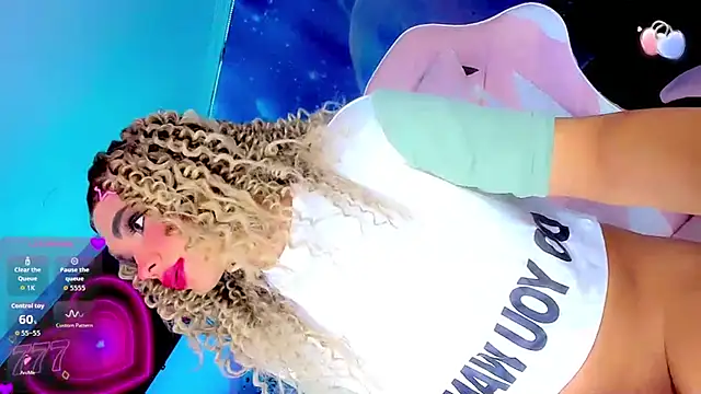הופעת וובקאם של Thalia_girl21
