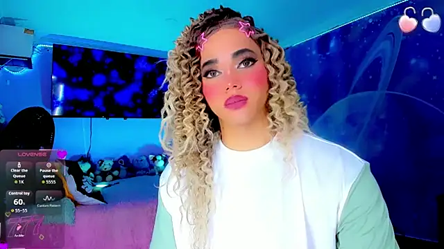 Thalia_girl21 网络视讯表演