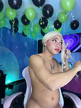 Thalia_girl21 在線直播表演