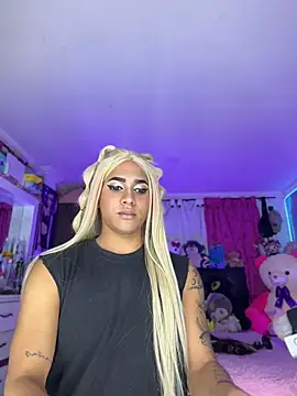 Show modela Thalia_girl21 na web-kameri
