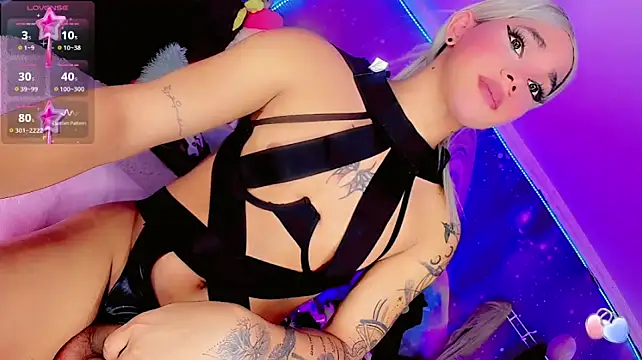 Show modela Thalia_girl21 na web-kameri