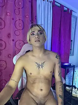 Thalia_girl21 webcam show