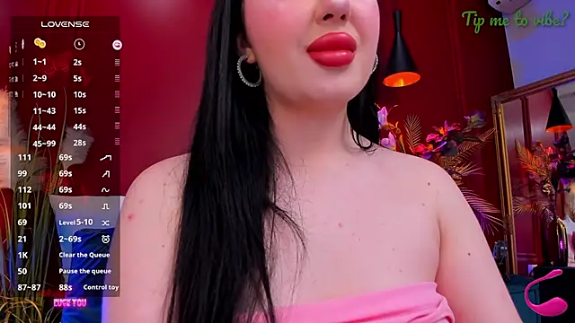 Mayzzie's Live XXX Chat