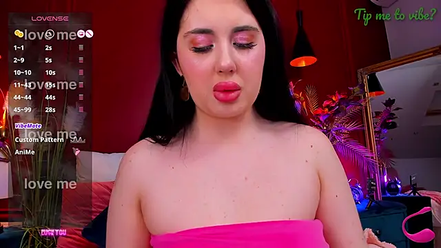 Mayzzie's Live XXX Chat