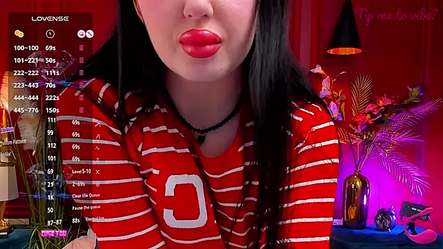 Mayzzie Live XXX-chat