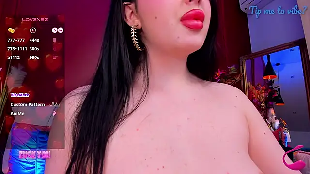 Mayzzie Adlı Modelin Canlı XXX Sohbeti