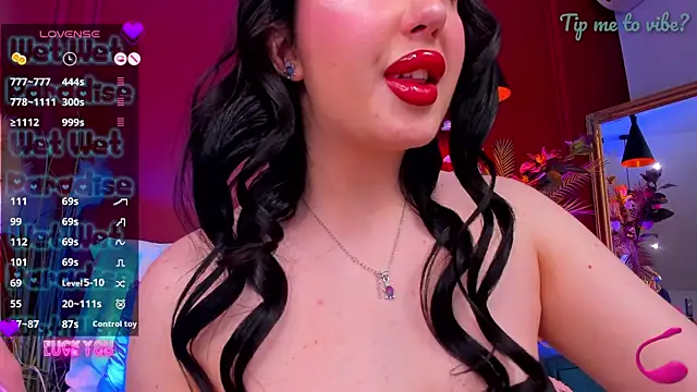 عرض كام Mayzzie