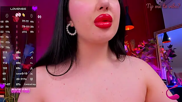 Mayzzie's Live XXX Chat