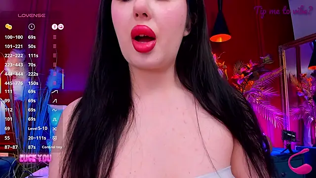 Mayzzie's Live XXX Chat