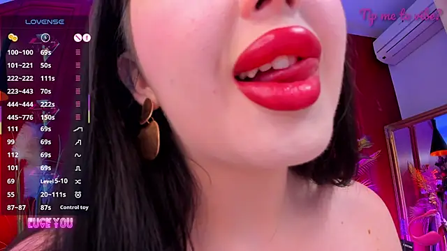 Mayzzie – Naživo XXX chat