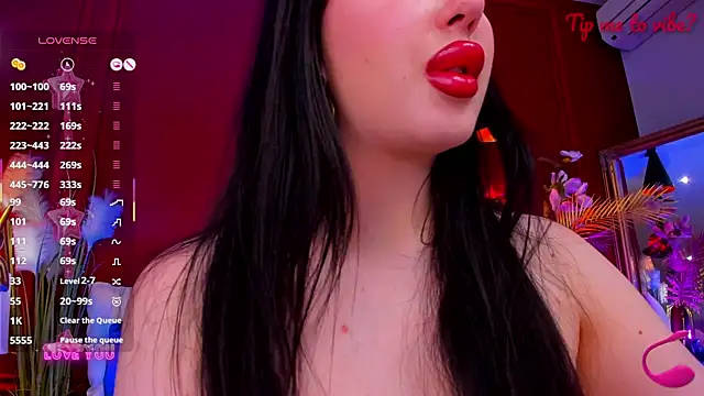 Mayzzie: απευθείας συνομιλία ΧΧΧ